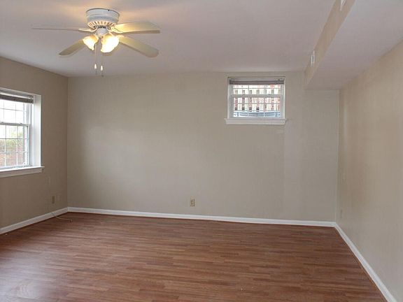 2nd image of 1316 Rowe St #1316B