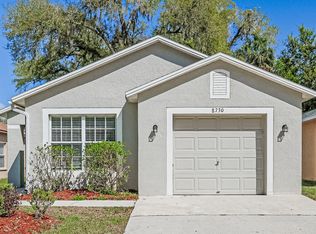 8730 Morrison Oaks Ct, Temple Terrace, FL 33637