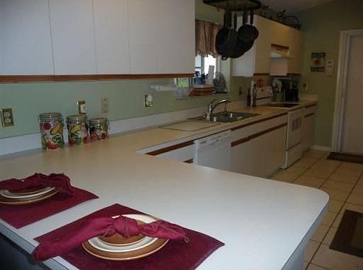 4th image of 12363 NW 27th Pl