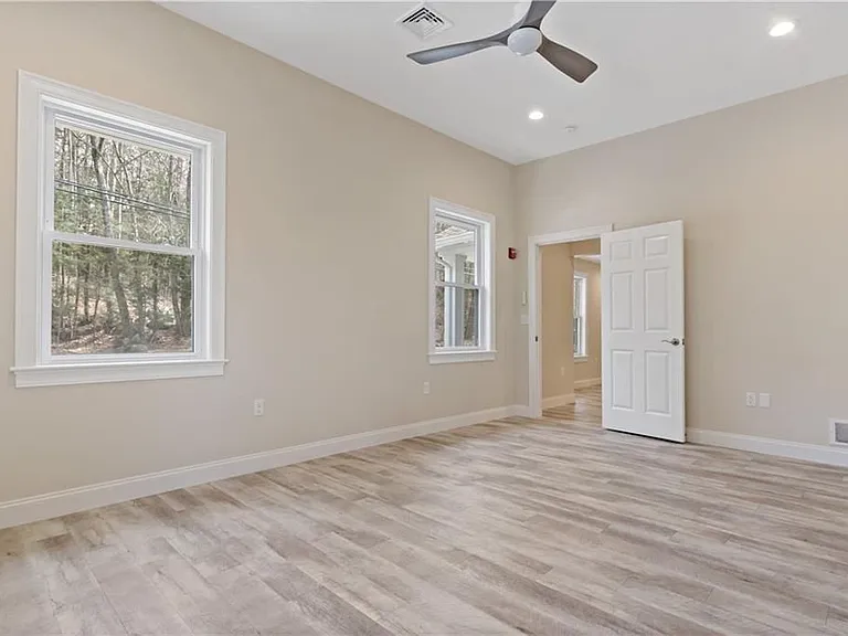 595 Saint Paul St #1 — Photo 2