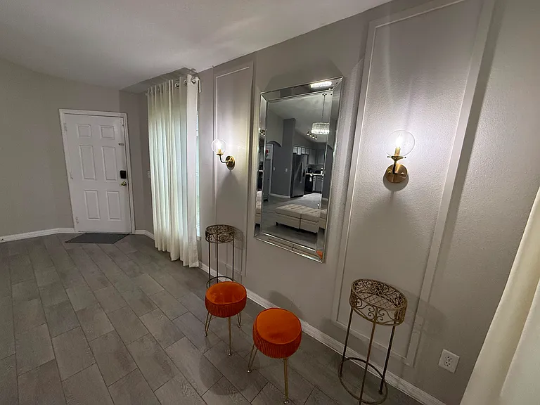 1875 Royal Ridge Dr — Photo 33