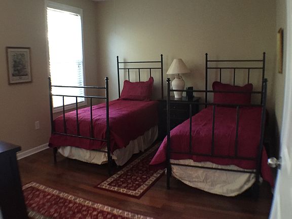 4th image of 60 Fenwick Hall Aly APT 725