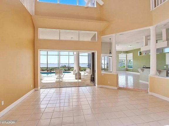 4th image of 170 Bayshore Dr