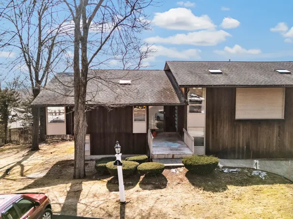 5F Country Squire Drive #5F, Cromwell, CT 06416