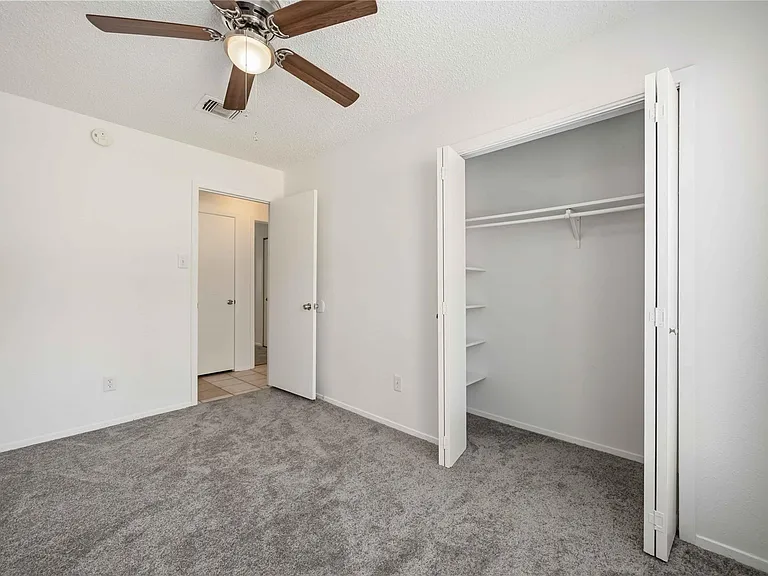 1131 Rock Canyon Dr — Photo 9