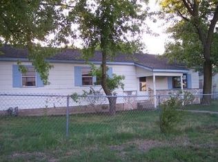 728 S Walker St, Webb City, MO 64870