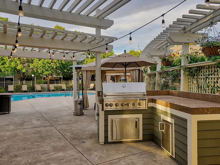 The Villages — Photo 18