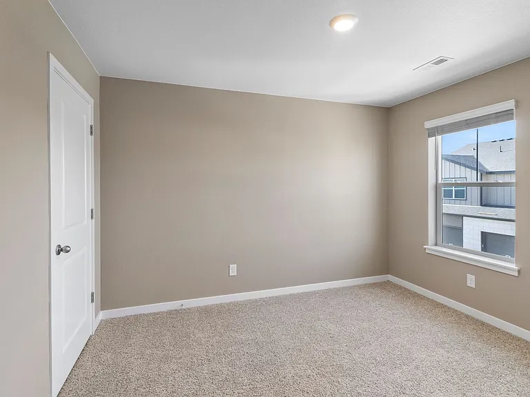 827 N Quatar St — Photo 21