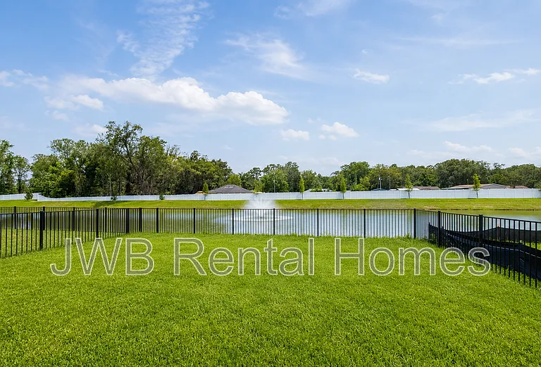 1865 Sue Meadow Ln — Photo 21