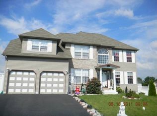 1510 Wagon Wheel Dr, Easton, PA 18040