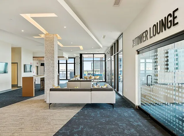 The District Flats — Photo 23