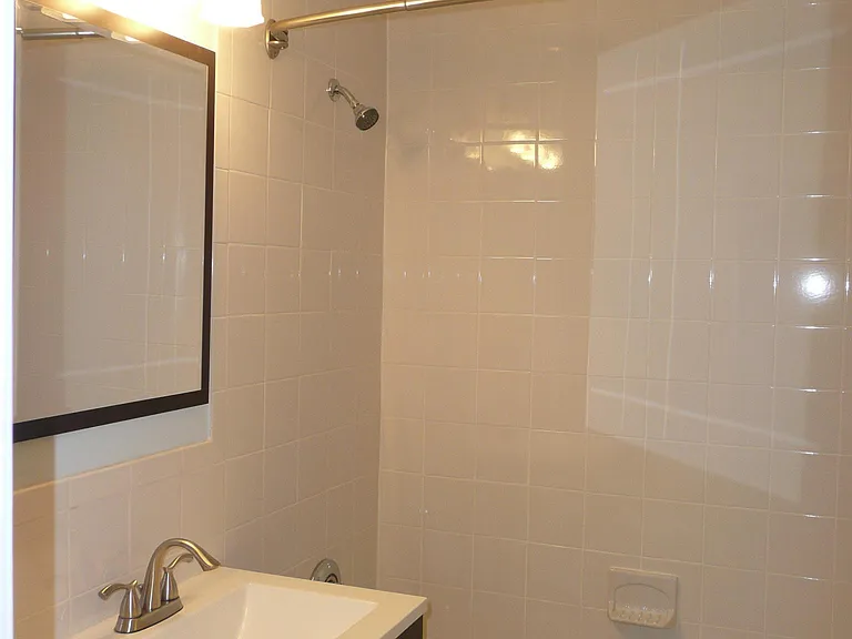 225 Baker St #44 — Photo 11