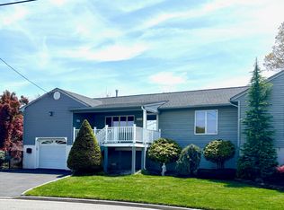 2215 Christine Ct, Point Pleasant Beach, NJ 08742