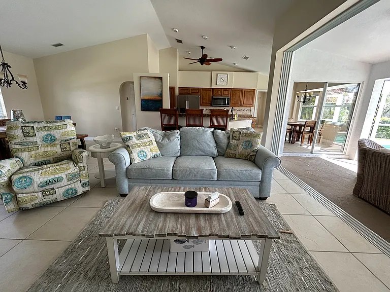1001 Mineo Dr — Photo 10