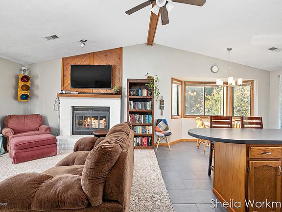 5th image of 5031 Stauffer Ave SE #97