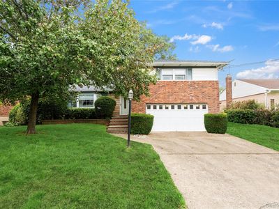 18 Kirkwood Drive, Glen Cove, NY, 11542