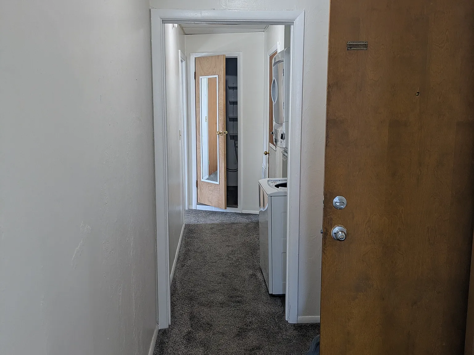 1 bed, 950 sqft, $900 — Photo 4