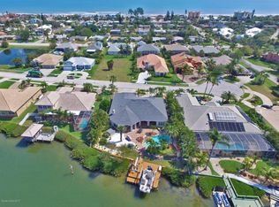 15 Cove View Ct, Cocoa Beach, FL 32931