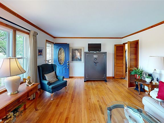 4th image of 8095 Smiths Grove Scottsville Rd