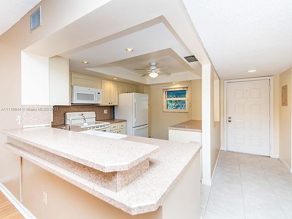 5th image of 16171 Blatt Blvd APT 209