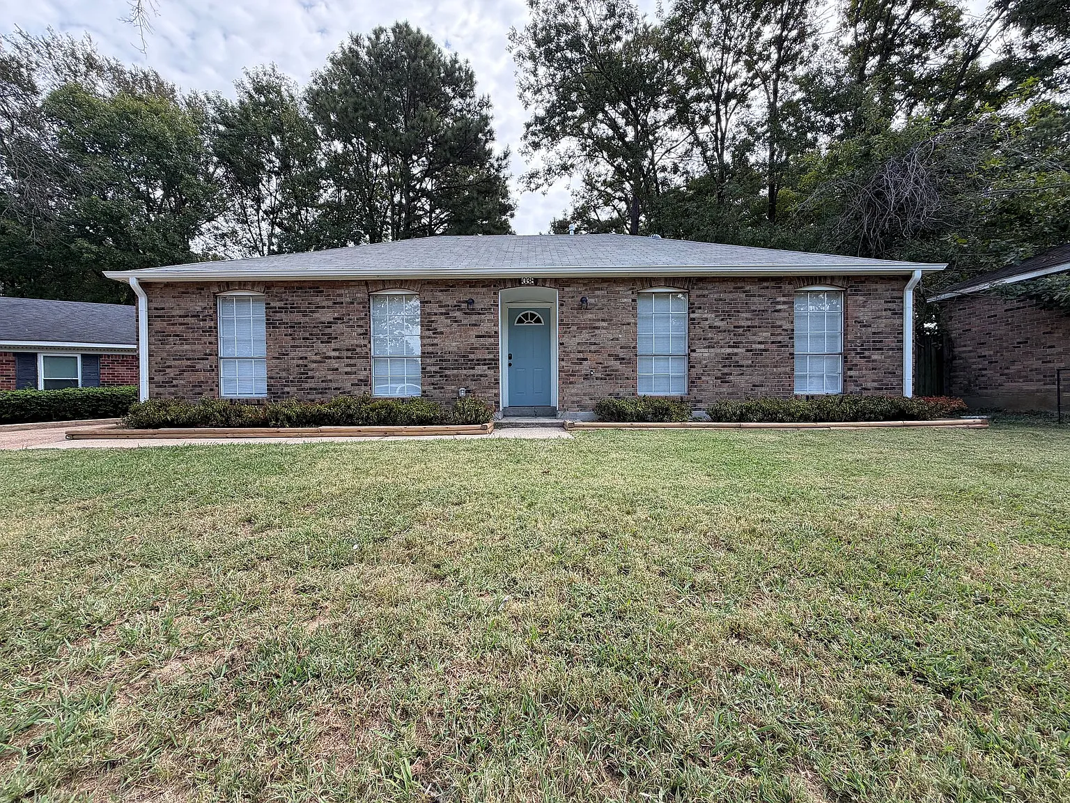 4038 Chinaberry Cove — Photo 1