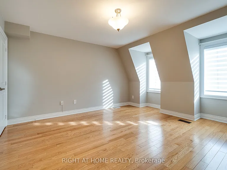 99 Brant St #6 — Photo 19