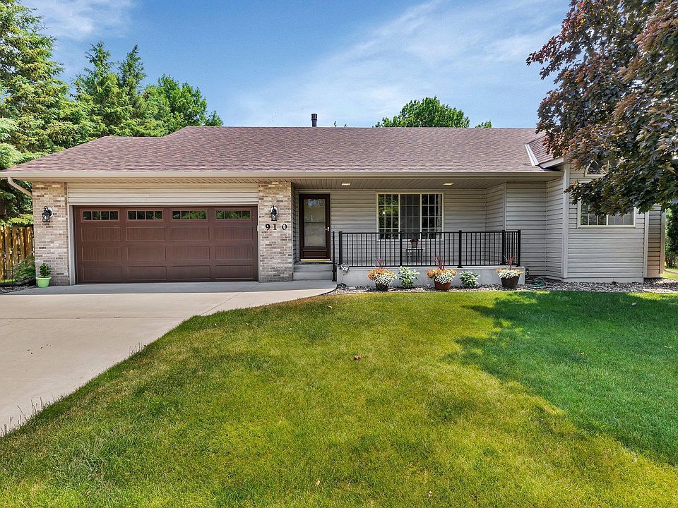 910 Cory Ln, Saint Cloud, MN 56303 Zillow