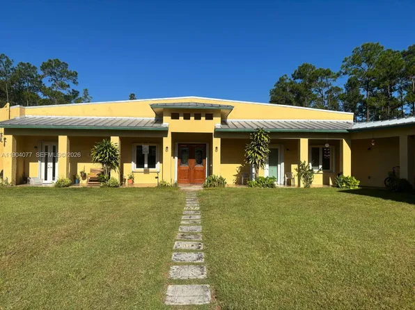 2184 Nine Mile Rd, Labelle, FL 33935