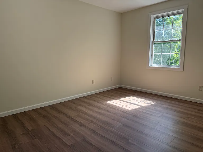 28 Crestview Dr #LHS — Photo 12