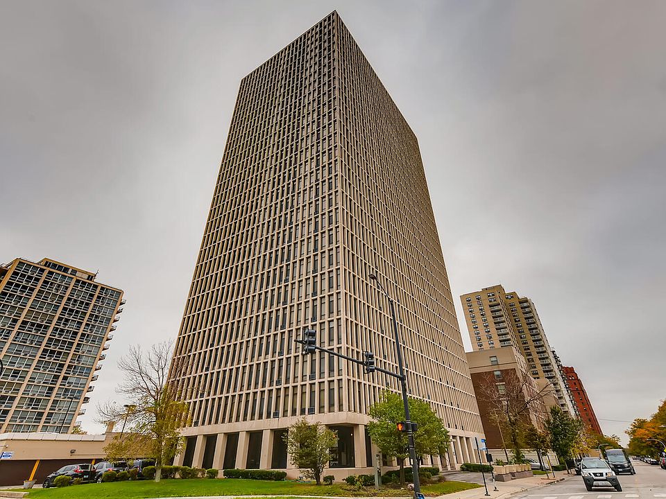 1st image of 6700 S South Shore Dr APT 11D
