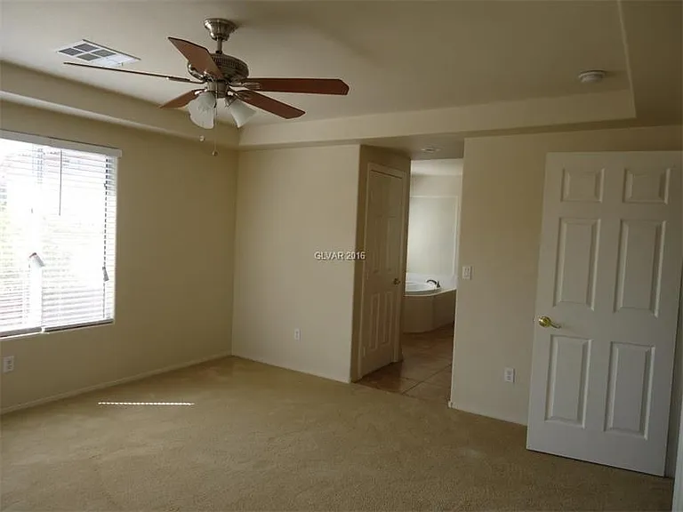 2307 Summer Home St — Photo 12