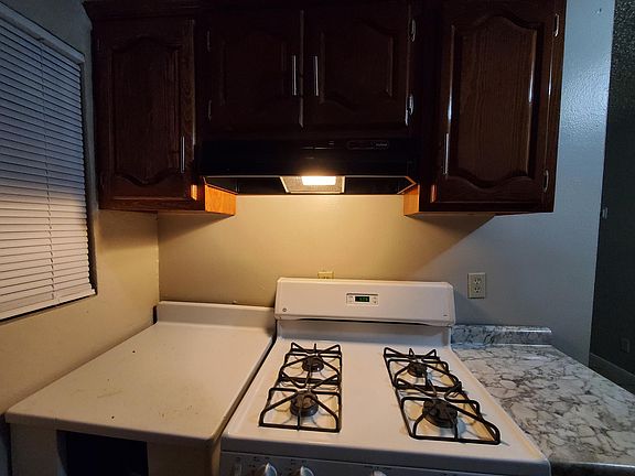 4th image of 3510 Keltner Ave #1