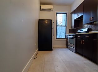 20 Bleecker St #2A, Brooklyn, NY 11221