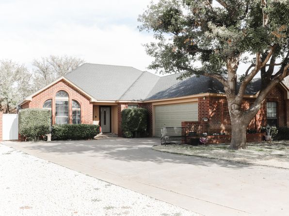 2708 Holliday St, Plainview, TX 79072