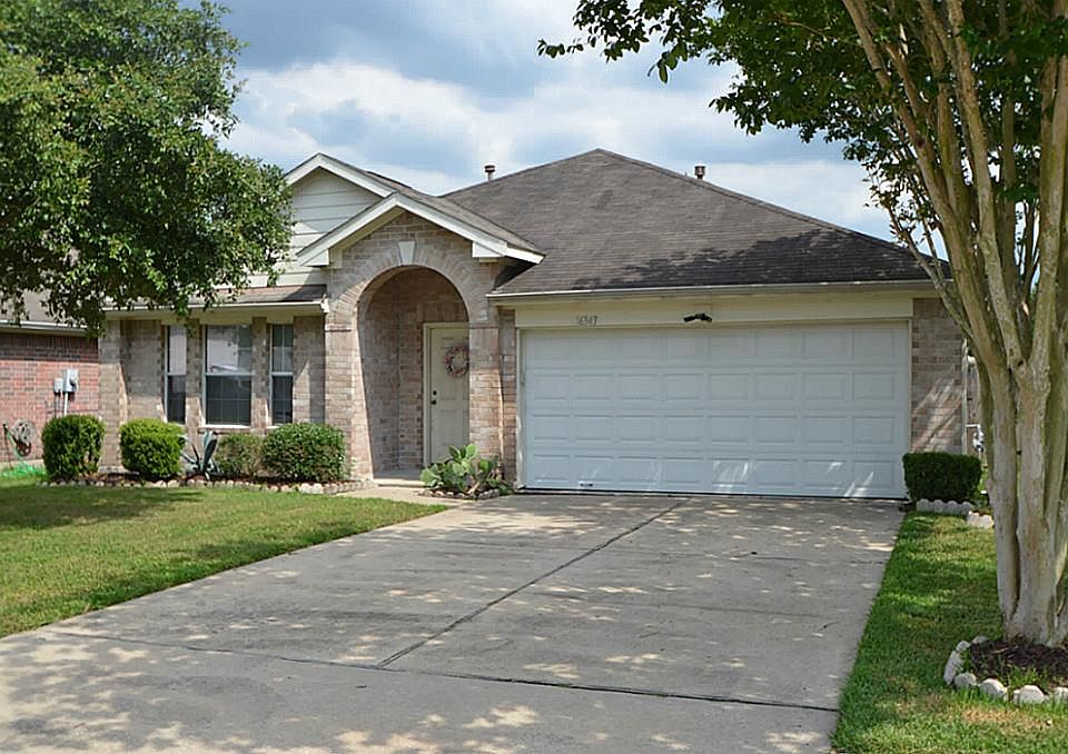 1st image of 16343 Sedona Woods Ln