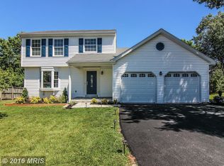 1323 Shallow Ford Rd, Herndon, VA 20170