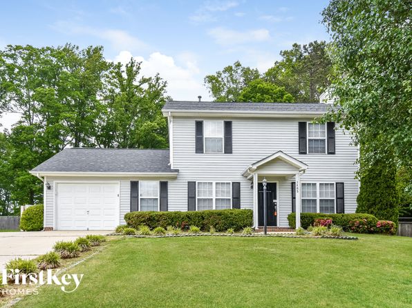 1405 Somerset Crossing Ln