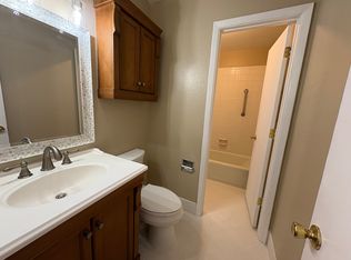 923 Country Club Dr SE APT D, Rio Rancho, NM 87124