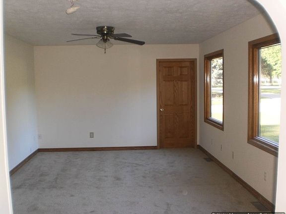 3rd image of 54943 San Jose Blvd