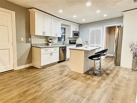 3rd image of 248 Lake Ellen Dr