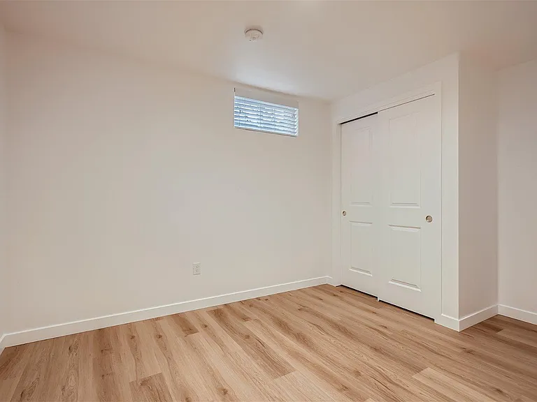3231 Ammons Ct — Photo 10