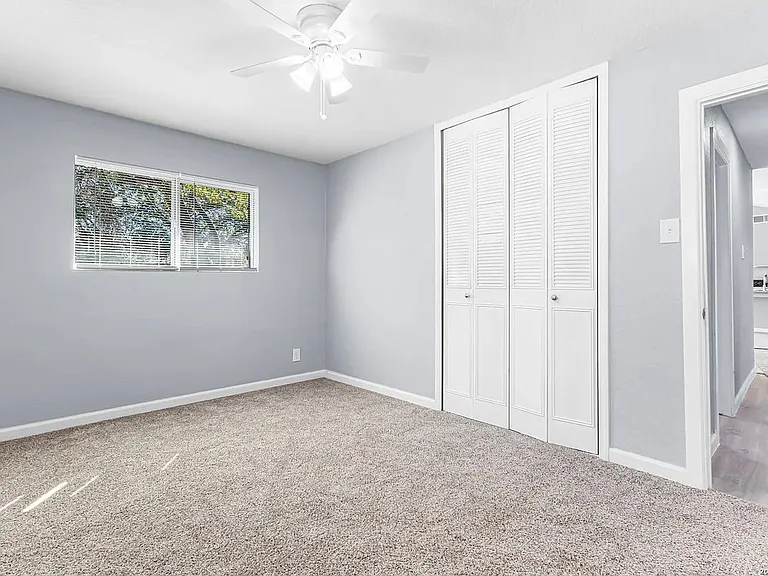5122 Binz Engleman Rd — Photo 16