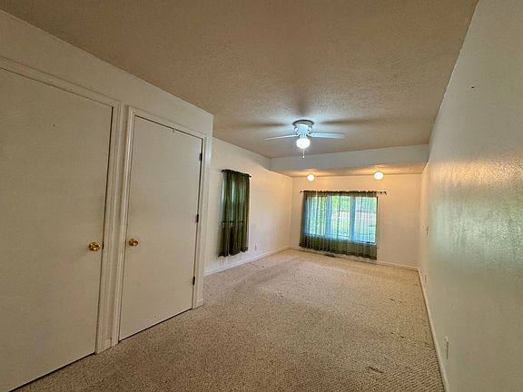 5th image of 2413 Lindberg Dr