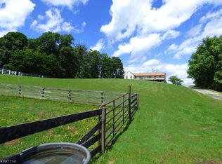 82 Lime Kiln Rd, Columbia, NJ 07832