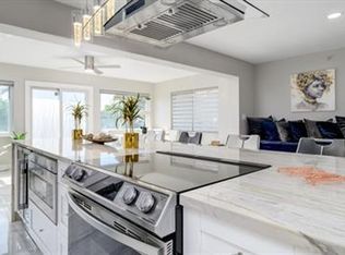 605 Capri Blvd, Treasure Island, FL 33706
