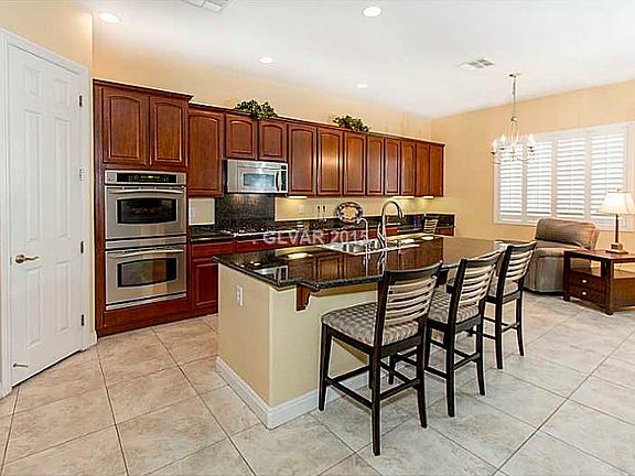 4th image of 11348 Altura Vista Dr
