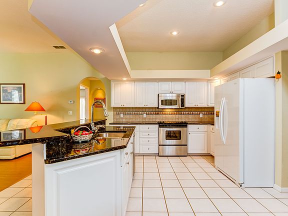 Raised Panel Cabinet Doors