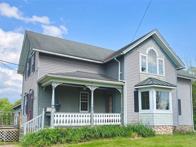 21380 S Center Rd, Conneautville, PA, 16406