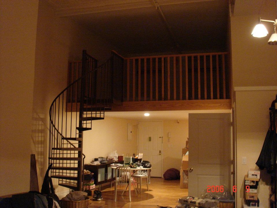 1st image of 25 N Broadway