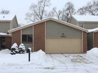 39902 N Golf Ln, Antioch, IL 60002